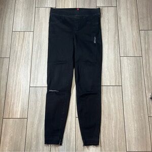Spanx Vintage Distressed Ankle Skinny Jeans In Black Medium